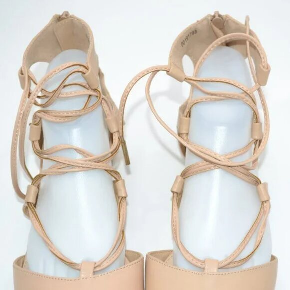 F21 Forever 21 Beige Tan Lace-Up Gladiator Flats Gold Heel Pointed Toe Shoes 9 - Picture 5 of 9